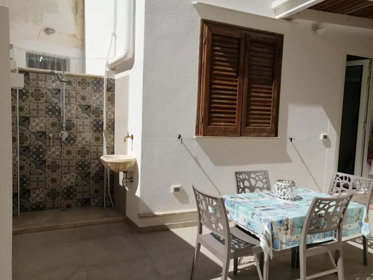 Casa Dei Mulini Con Veranda Favignana Italy
