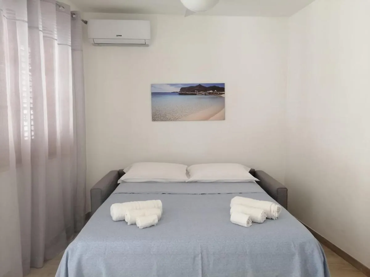 Casa Dei Mulini Con Veranda Favignana 0*,
